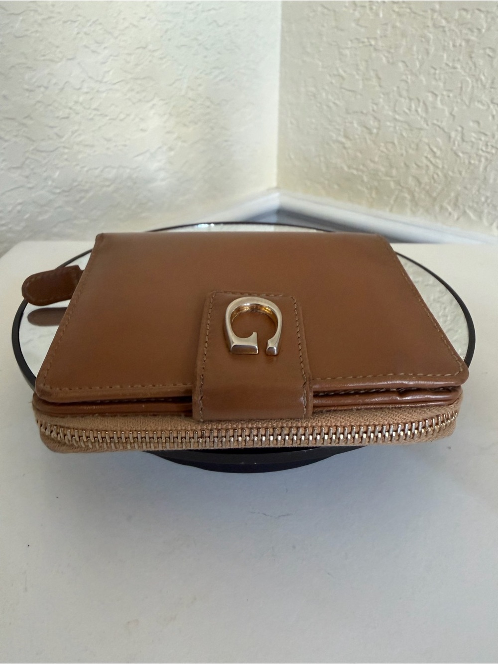 Gucci Horseshoe Tan leather bifold Compact wallet Clutch Made in Italy - Picture 4 of 15